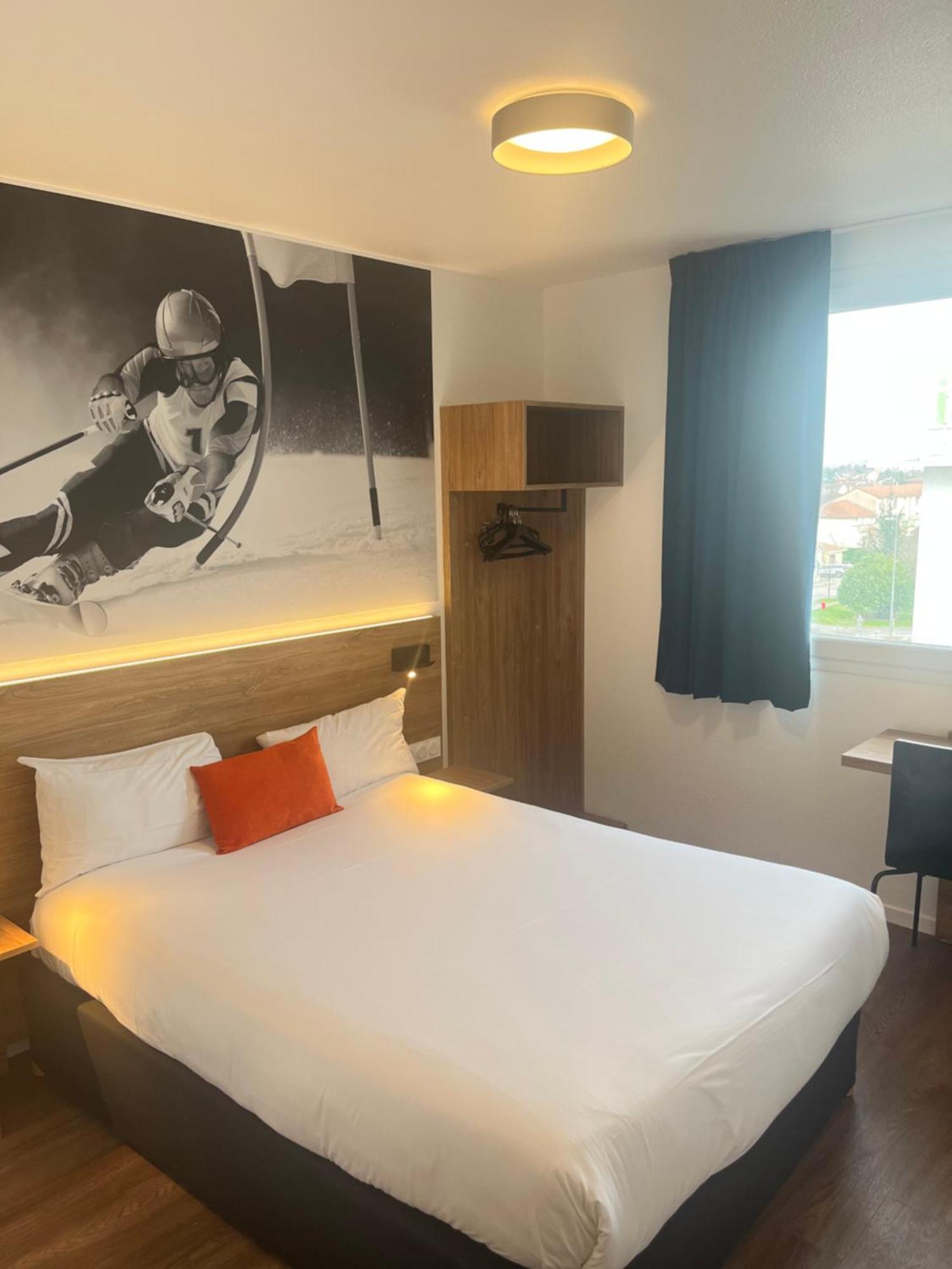 Aka Lyon Est酒店