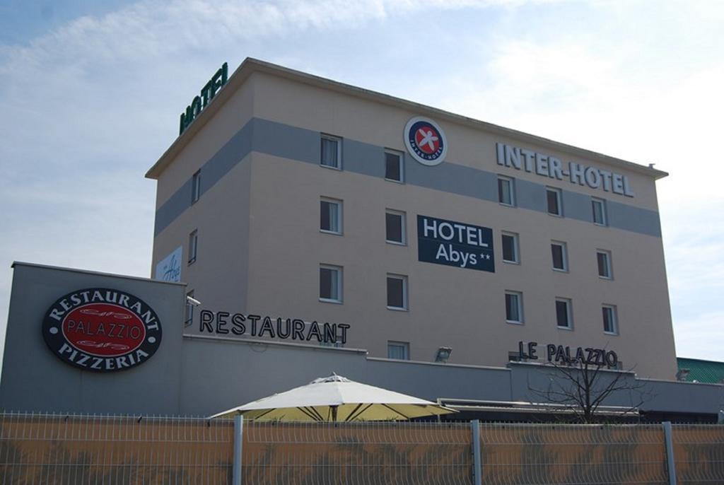 Aka Lyon Est酒店